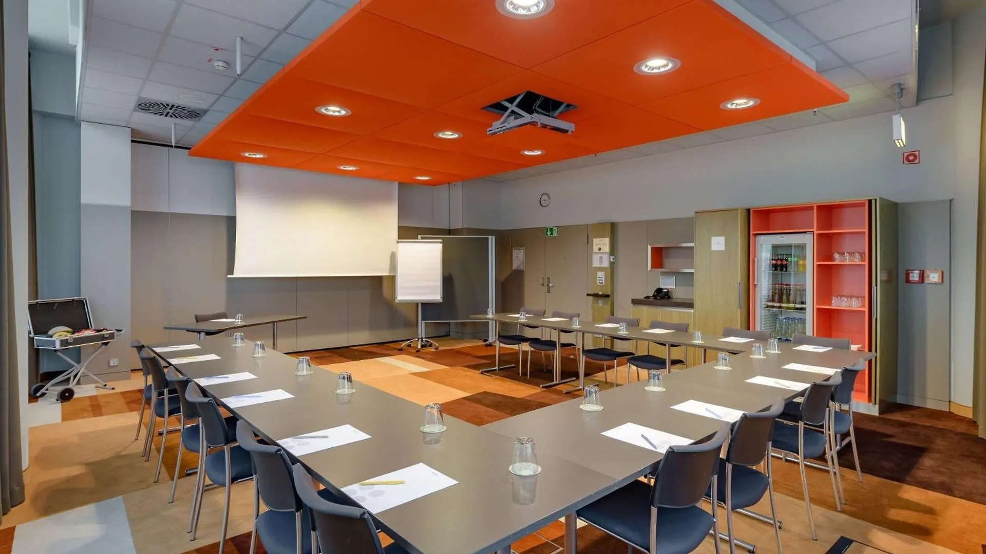 Novotel Muenchen Airport - Newly Renovated Freising Hotel